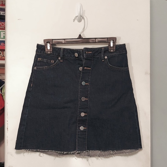 H&M Dresses & Skirts - H&M Dark Blue Denim Mini Skirt